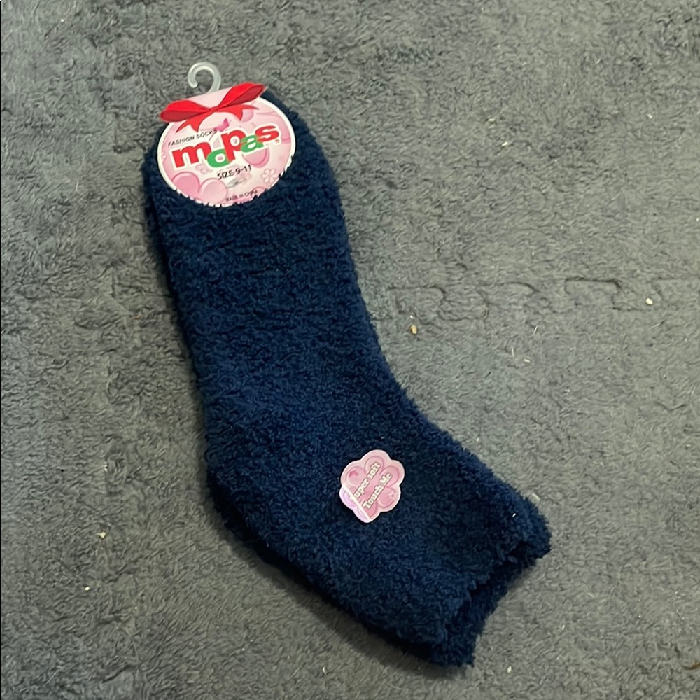 ($2) Mopas Navy Cozy Fuzzy Socks